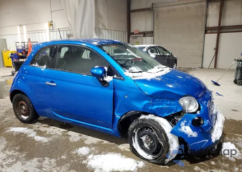 2016 Fiat 500 Pop z USA, uszkodzony, nr VIN 3C3CFFAR1GT201791